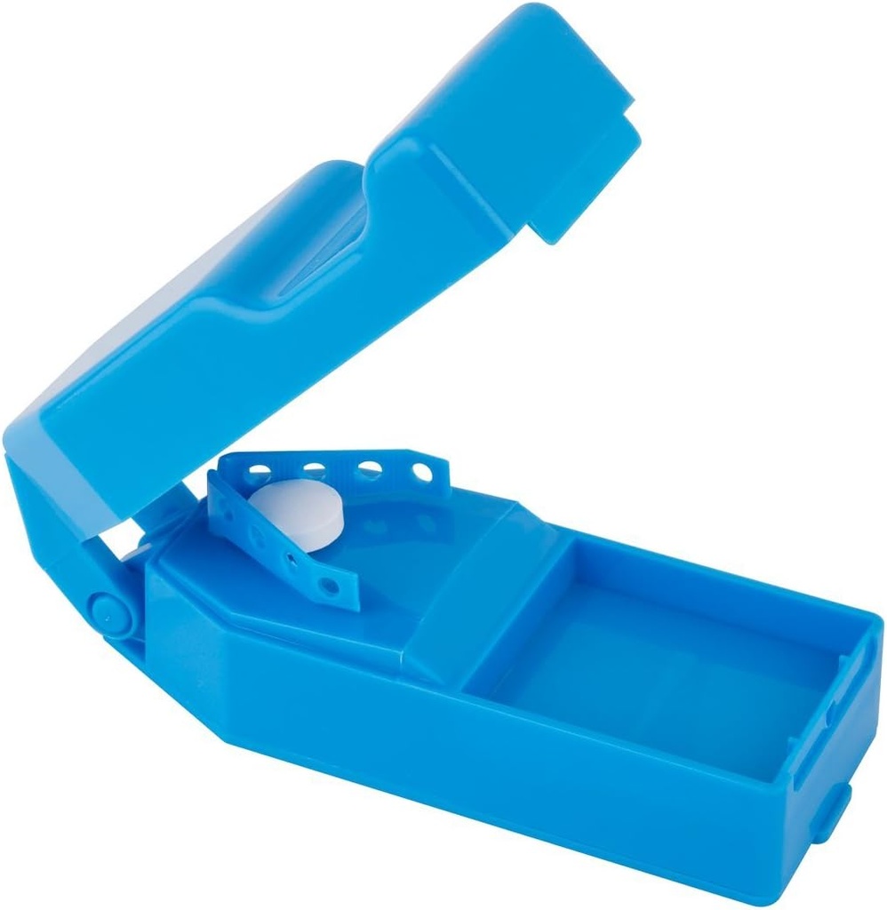 EZY DOSE Piller og Splitter med Dispenser, Kutt piller, Vitaminer, Tabletter, Rustfritt stål Blade, Reisestørrelse, trygt kutt piller og vitaminer, lett å bruke, Farge May Vary, BPA Gratis
